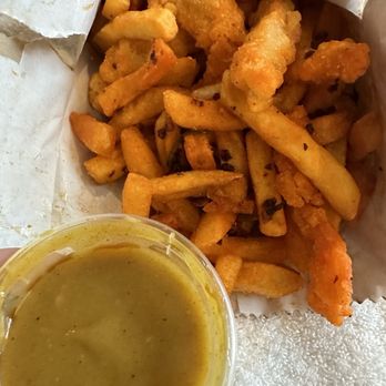 Xian Street Food - Spice bag with curry sauce - Street Vendors Near Me - Dublin, D Xian Street Food - Spice bag with curry sauce - Street Vendors Near Me - Dublin, D