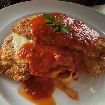 Safina - chicken parmesan - Sicilian Near Me - Milwaukee, Wisconsin
