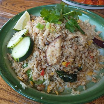 Sup Thai Kitchen - Green Curry Fried Rice with Ground Chicken - Thai Near Me - Fresh Meadows, New York Sup Thai Kitchen - Green Curry Fried Rice with Ground Chicken - Thai Near Me - Fresh Meadows, New York