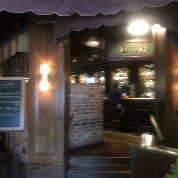 Harveys - Inside - Seafood Near Me - Columbus, Mississippi