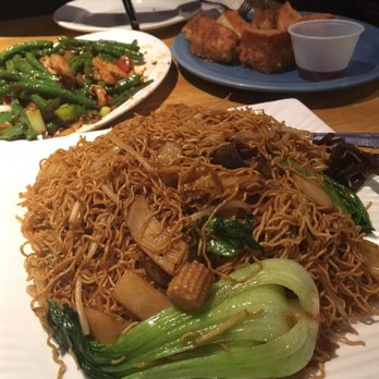 Purple Dot Cafe - #124 Buddha's Chow Mein (vegan) - Dim Sum Near Me - Seattle, Washington