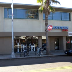 24 Hour Fitness - Pacific Beach