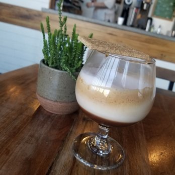 Jubilee Roasting - Bear hug. Expresso, choc, marshmallow milk, smoked apple wood and gram cracker - Coffee & Tea Near Me - Aurora, Colorado