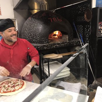 786 Degrees - Chef and oven - Pizza Near Me - Los Angeles, California 786 Degrees - Chef and oven - Pizza Near Me - Los Angeles, California