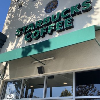 El Cerrito Plaza - Shopping Centers Near Me - El Cerrito, California