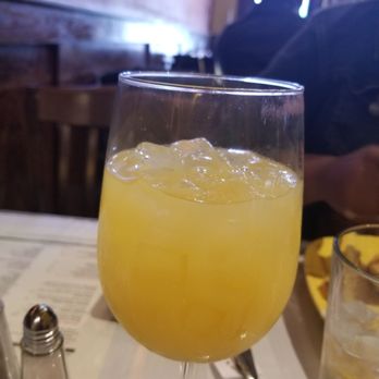 Mama J's Kitchen - The mimosa was not good, too much prosecco. - Soul Food Near Me - Richmond, Virginia