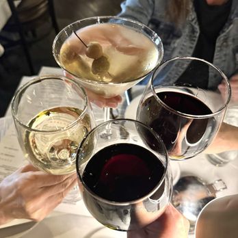Positano Ristorante - Cheers - Italian Near Me - Oakbrook Terrace, Illinois