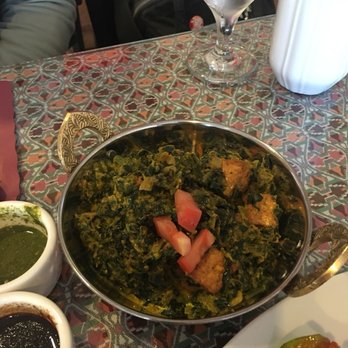 Momo N Curry - Garlic Saag Paneer - Indian Near Me - Concord, California