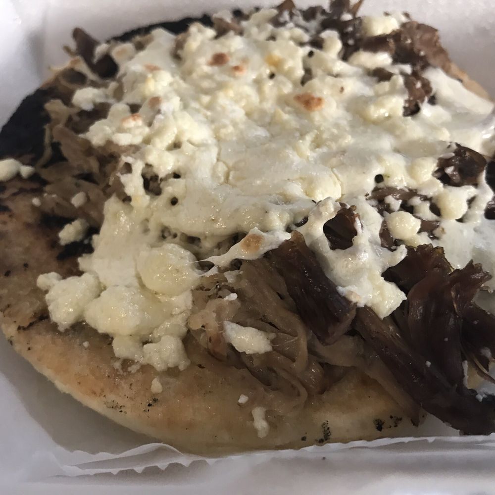 Pernil arepas