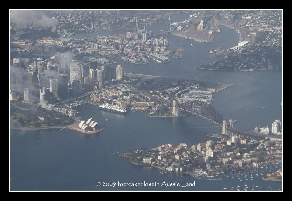 QANTAS - Updated January 2026 - 40 Reviews - 780 S Airport Blvd, San Francisco, California - Airlines - Phone Number - Yelp