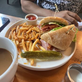 Fire by Forge - Steak sandwich - New American Near Me - Hartford, Connecticut Fire by Forge - Steak sandwich - New American Near Me - Hartford, Connecticut