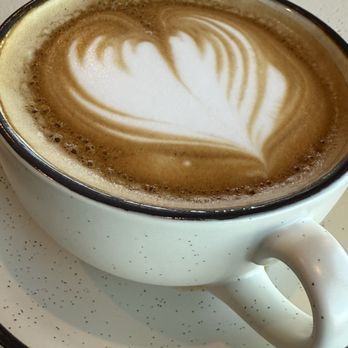 Allred Bites + Bar - Latte - Tapas/Small Plates Near Me - Newport, Oregon