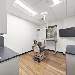 Bridgeland Oral & Maxillofacial Surgery