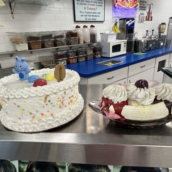 Milwaukee Frozen Custard - Ice Cream & Frozen Yogurt Near Me - Chantilly, Virginia Milwaukee Frozen Custard - Ice Cream & Frozen Yogurt Near Me - Chantilly, Virginia