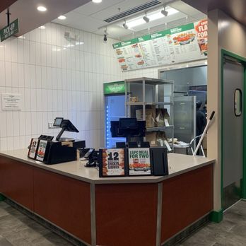 Wingstop - Interior - Chicken Wings Near Me - San Pablo, California