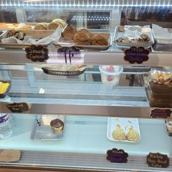 Bakery case an hour before closing. April 2026