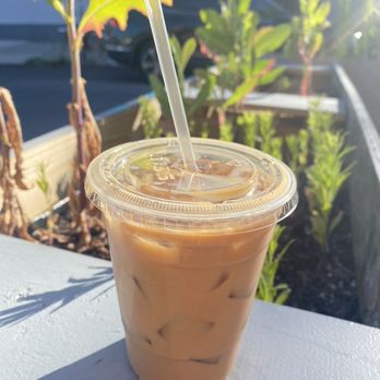 Brooklyn Habit - Large Cold Brew - Coffee & Tea Near Me - Brooklyn, New York Brooklyn Habit - Large Cold Brew - Coffee & Tea Near Me - Brooklyn, New York