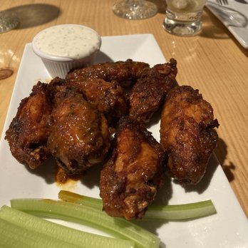 Royal Coachman Tavern - Extra crispy Buffalo chicken wings. - Pizza Near Me - Riverton, Connecticut Royal Coachman Tavern - Extra crispy Buffalo chicken wings. - Pizza Near Me - Riverton, Connecticut