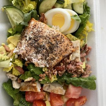 Salute Pizzeria - Salad Near Me - Toledo, Ohio