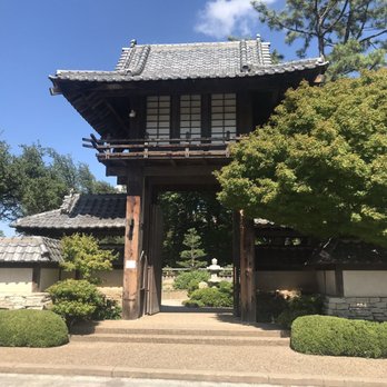 Fort Worth Botanic Garden - Japanese garden - Botanical Gardens Near Me - Fort Worth, Texas