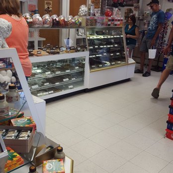 Candy Cottage - Desserts Near Me - Old Forge, New York