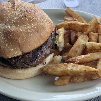 Lake Eustis Waterfront Grille - Hamburger with "steak" fries - Seafood Near Me - Eustis, Florida