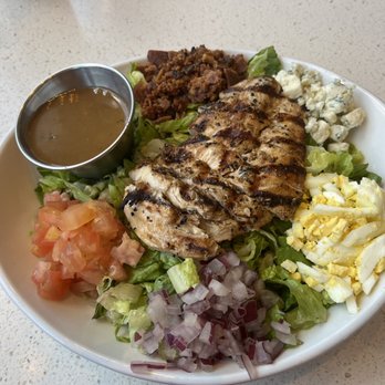 The Counter - Cobb salad - Burgers Near Me - Honolulu, Hawaii The Counter - Cobb salad - Burgers Near Me - Honolulu, Hawaii