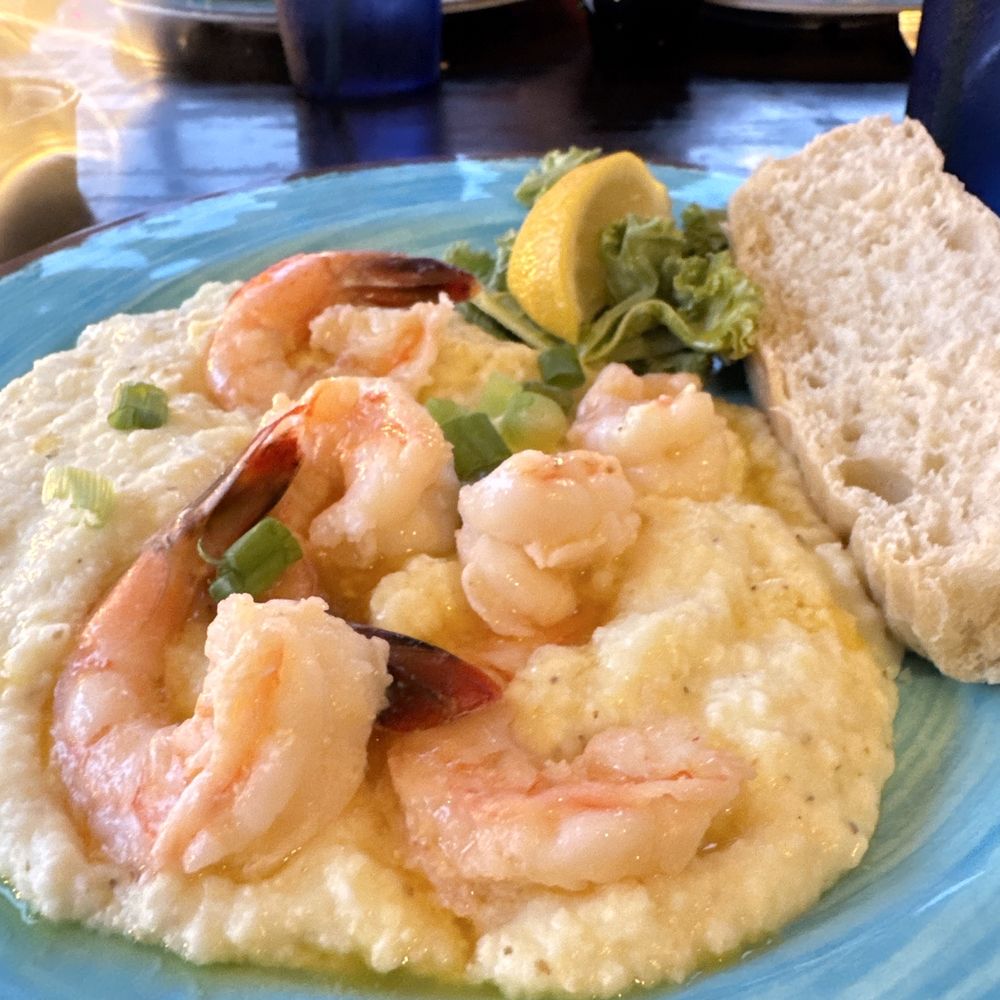 Three Crazy Bakers - Shrimp And Grits - Bakeries Near Me - Moultrie, Georgia Three Crazy Bakers - Shrimp And Grits - Bakeries Near Me - Moultrie, Georgia