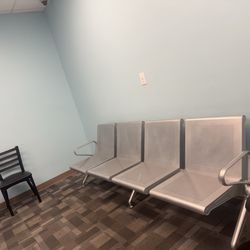 Stanton Optical - Empty waiting room! Why am I still sitting here