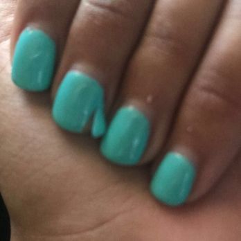 Q-H Nails Spa - Gel peeling off - Nail Salons Near Me - Tracy, California