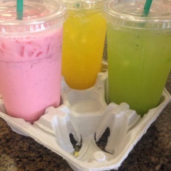 Green Crush - Strawberry milk, kiwi and pineapple - Juice Bars & Smoothies Near Me - Montebello, California