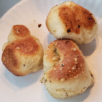 Jonny D's Pizza - Garlic Knots: very good garlic flavor! - Pizza Near Me - Huntington, New York
