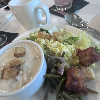 The Centurion Lounge - Clam Chowder, crispy tofu, egg, romaine, green beans - Airport Lounges Near Me - Denver, Colorado