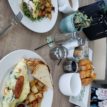 Lighthouse - The Lighthouse Benedict Brunch  New England Clam Chowder Brunch  Bayside Breakfast  Coffee  Warm Sourdough Bread - Breakfast & Brunch Near Me - Newport Beach, California