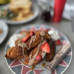 Electric Diner - cinnamon toast crunch french toast