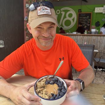 Degree 18 Juice Bar - Açaí bowl - Vegetarian Near Me - Palmer, Puerto Rico Degree 18 Juice Bar - Açaí bowl - Vegetarian Near Me - Palmer, Puerto Rico