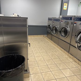 24/7 Laundromat - Laundromat Near Me - Buffalo, New York