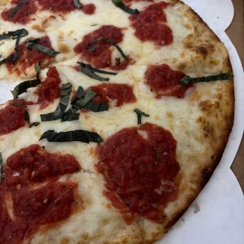 Tommy’s Tavern & Tap - Gluten Free Pizza - Sports Bars Near Me - Edgewater, New Jersey