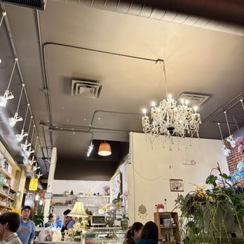 Daisy Mint - Thai Near Me - Pasadena, California