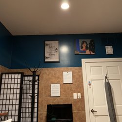 Mikiela's Wax Studio - Room
