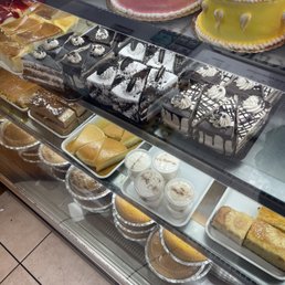 Bake goods Bake goods