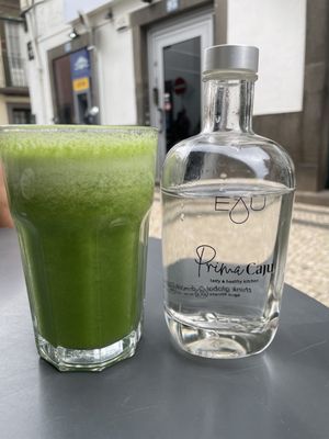 Prima Caju by null