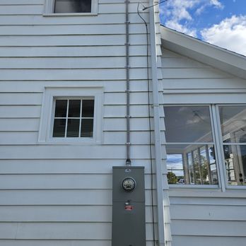 Home Service Electrical - Electricians Near Me - Ludlow, Massachusetts