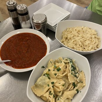 Taste Buds Kitchen - Spinach & Butternut Squash Ravioli, Fettuccine, Tomato Sauce. - Cooking Classes Near Me - Leawood, Kansas