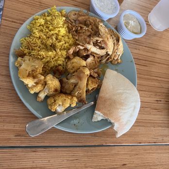Maya's Modern Mediterranean - Chicken plate - Mediterranean Near Me - Dallas, Texas