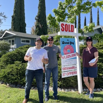 Jenewein Estates - Keller Williams - Justin Jenewein Real Estate champion - Real Estate Agents Near Me - La Canada Flintridge, California Jenewein Estates - Keller Williams - Justin Jenewein Real Estate champion - Real Estate Agents Near Me - La Canada Flintridge, California