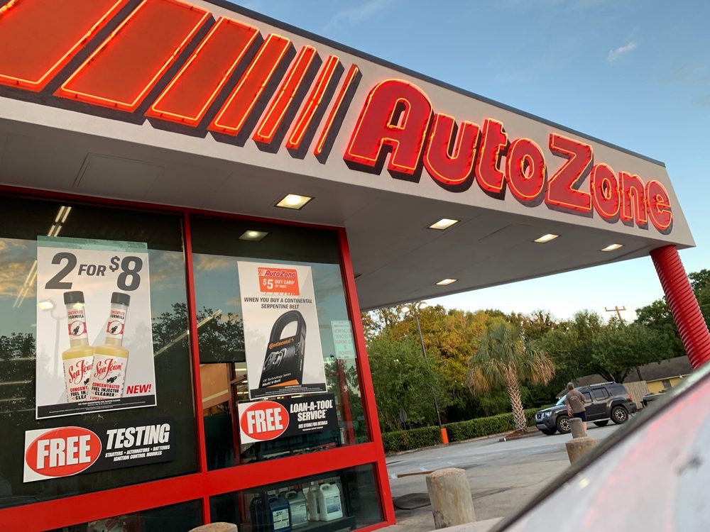 AUTOZONE AUTO PARTS Updated October 2024 17 Reviews 561 Cassat