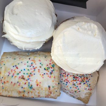 Original Breakfast House - Brioche Cinnamon Rolls and pop tarts - Breakfast & Brunch Near Me - Phoenix, Arizona Original Breakfast House - Brioche Cinnamon Rolls and pop tarts - Breakfast & Brunch Near Me - Phoenix, Arizona