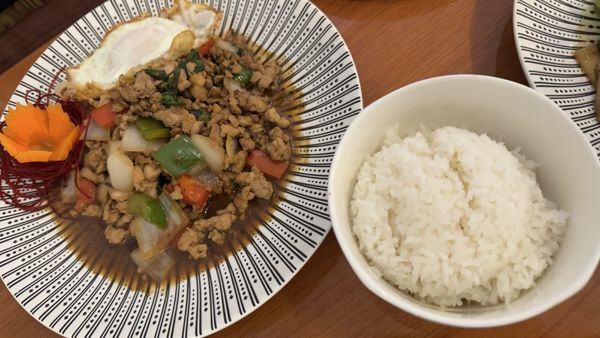 Lamoon Thai Restaurant by null