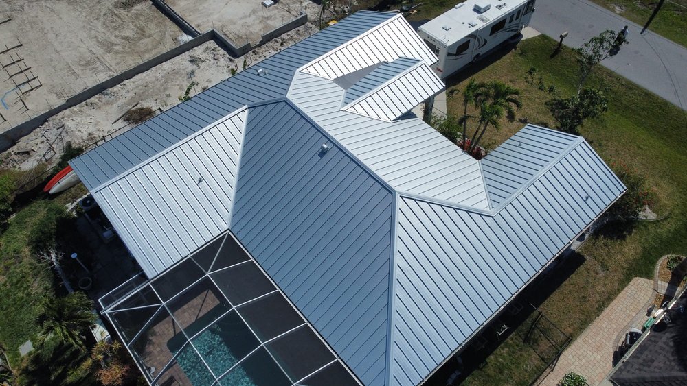 Slide of D&J Roofing and Construction